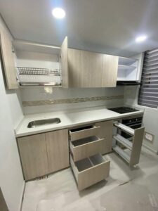 فني المنيوم هندي الجهراء
